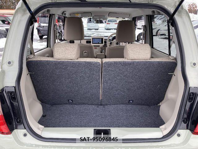 Suzuki LAPIN 2024-02 3063928-18