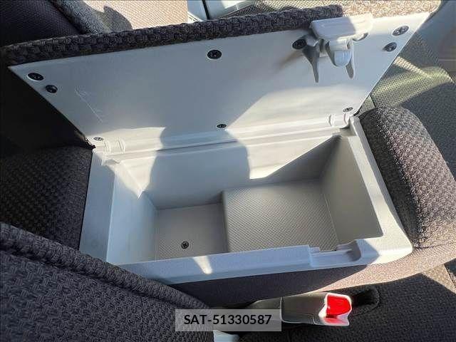 Suzuki LAPIN 2017-03 3903524-24