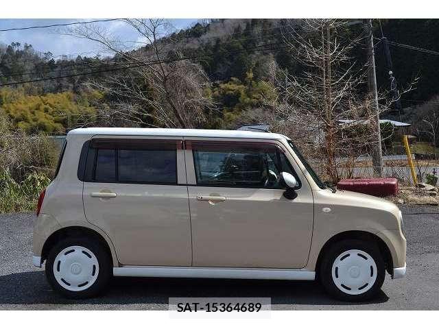 Suzuki LAPIN 2011-04 6008837-8