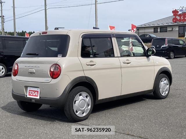 Suzuki LAPIN 2021-07 8244569-4