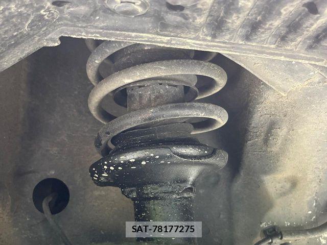Suzuki LAPIN 2015-06 8244572-19