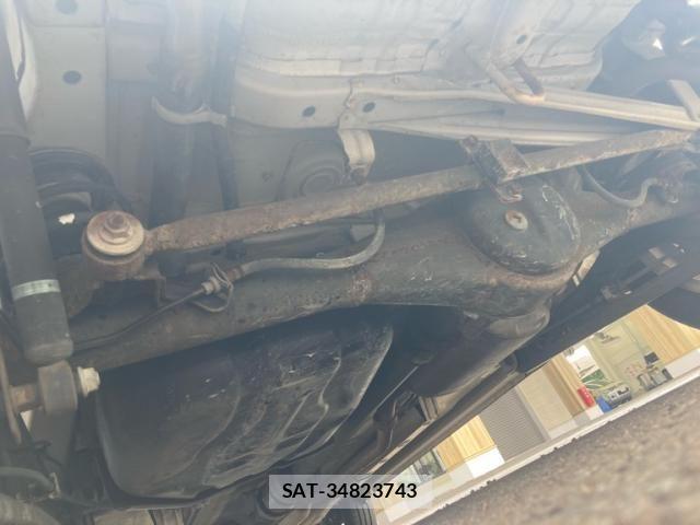 Suzuki LAPIN 2013-03 8353889-5
