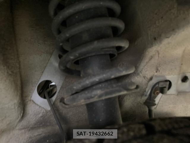 Suzuki LAPIN 2012-07 8411168-8