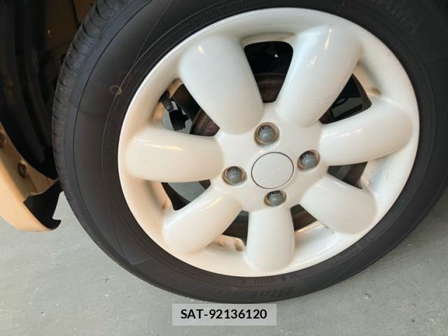 Suzuki LAPIN 2010-10 8740356-7
