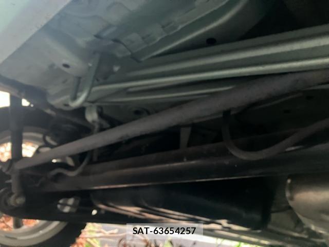 Suzuki LAPIN 2015-12 7325582-9