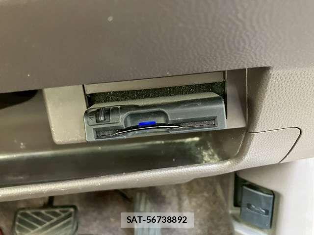 Suzuki LAPIN 2015-05 8364684-3