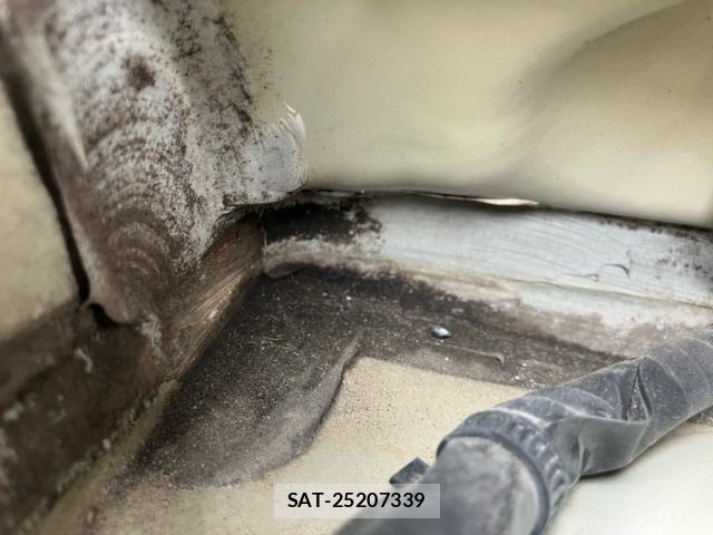 Suzuki LAPIN 2013-09 8740361-18