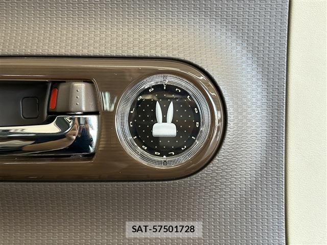 Suzuki LAPIN 2013-12 7978448-22