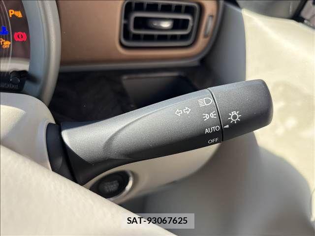 Suzuki LAPIN 2025-08 4928324-18
