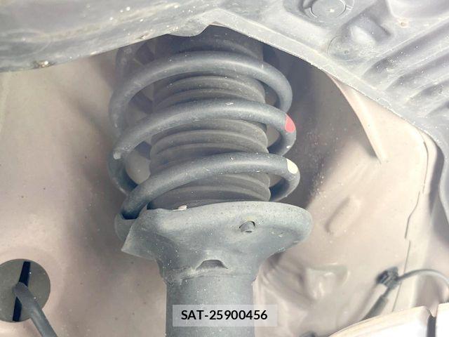 Suzuki LAPIN 2023-03 6670128-17