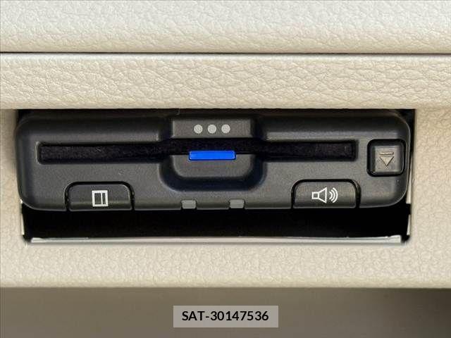 Suzuki LAPIN 2023-06 7214632-21