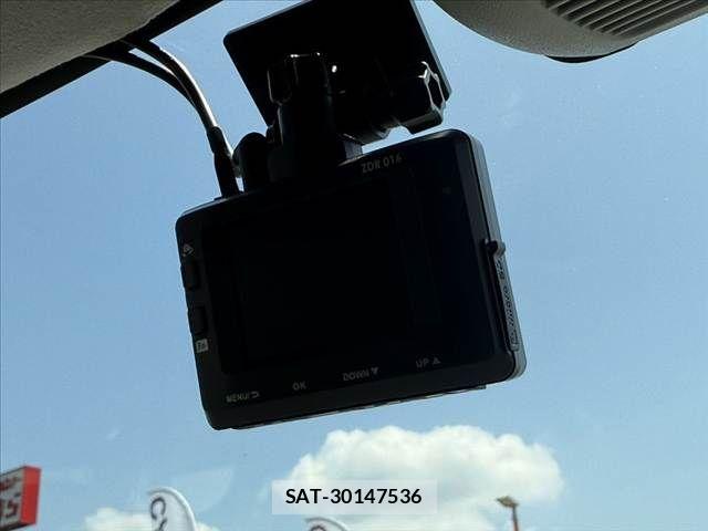 Suzuki LAPIN 2023-06 7214632-24