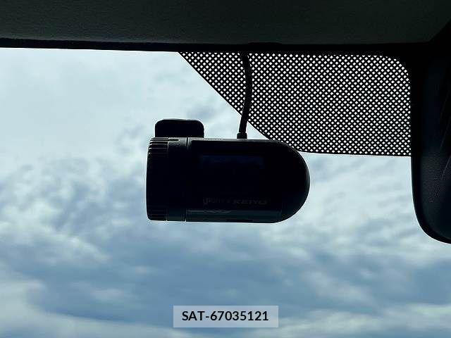 Suzuki LAPIN 2019-06 8657957-23