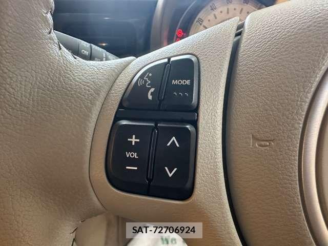 Suzuki LAPIN 2023-10 8371415-6