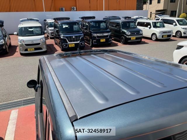 Suzuki LAPIN 2005-02 8334765-10