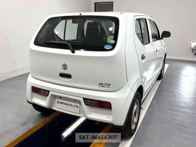 Suzuki ALTO 2018-07 1822246-7