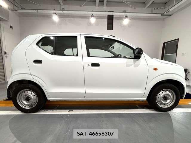Suzuki ALTO 2018-07 1822246-8