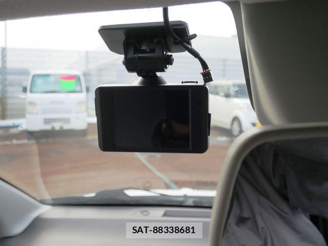 Suzuki ALTO 2018-10 2102348-17