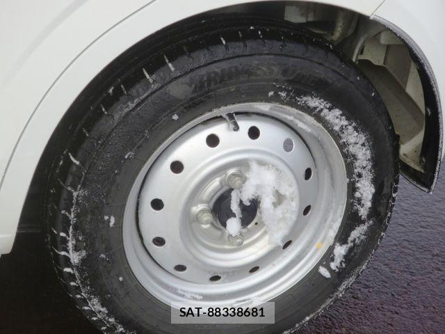 Suzuki ALTO 2018-10 2102348-18