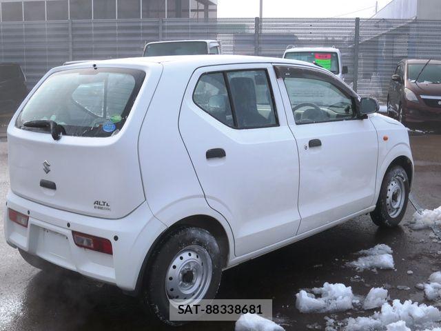 Suzuki ALTO 2018-10 2102348-2