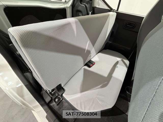 Suzuki ALTO 2017-11 4928421-14