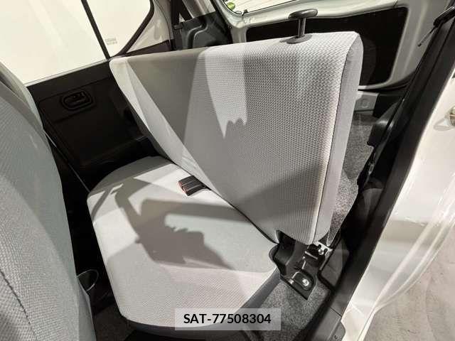Suzuki ALTO 2017-11 4928421-15
