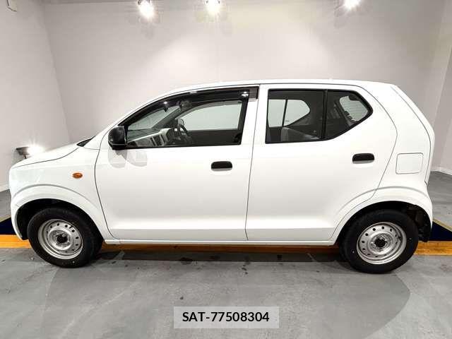 Suzuki ALTO 2017-11 4928421-4