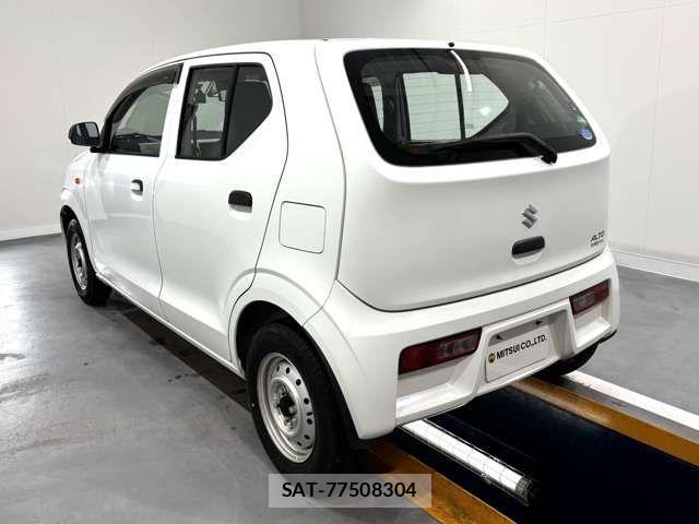 Suzuki ALTO 2017-11 4928421-5