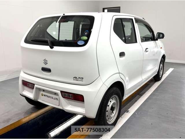 Suzuki ALTO 2017-11 4928421-7
