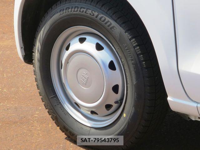 Suzuki ALTO 2019-01 6610446-18