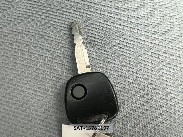 Suzuki ALTO 2018-05 8364695-17