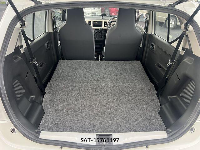 Suzuki ALTO 2018-05 8364695-21