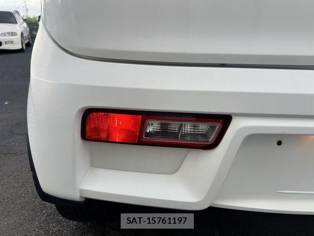Suzuki ALTO 2018-05 8364695-23