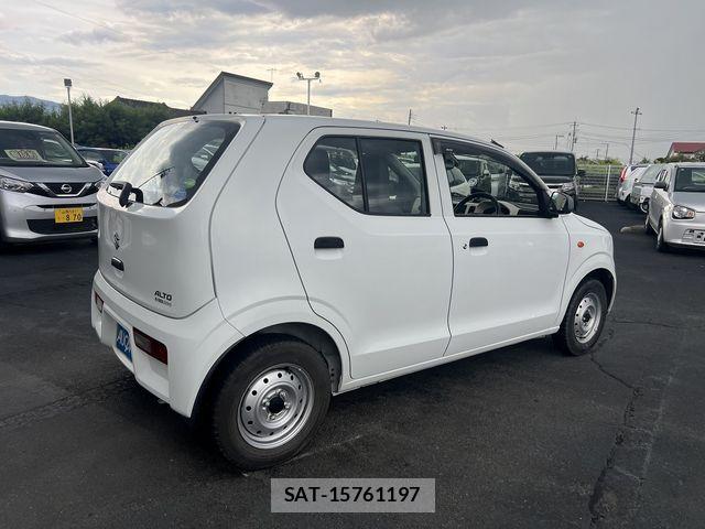 Suzuki ALTO 2018-05 8364695-3
