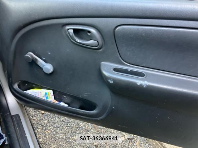Suzuki ALTO 2001-11 8523473-13