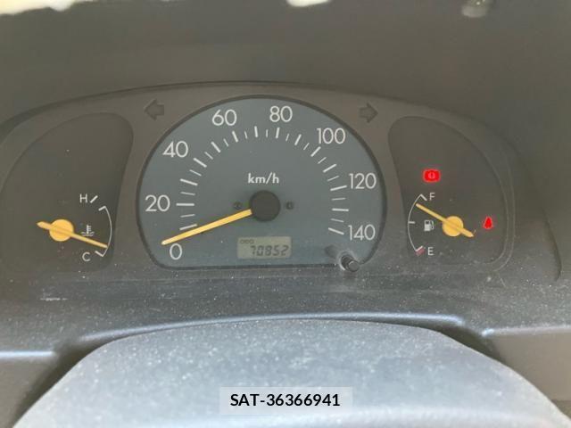 Suzuki ALTO 2001-11 8523473-21