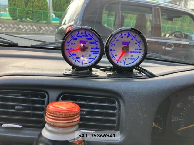 Suzuki ALTO 2001-11 8523473-22