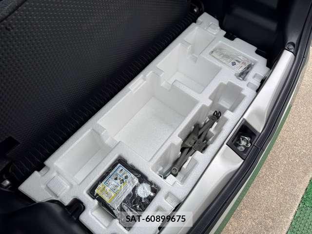 Suzuki ALTO WORKS 2016-05 6683676-15