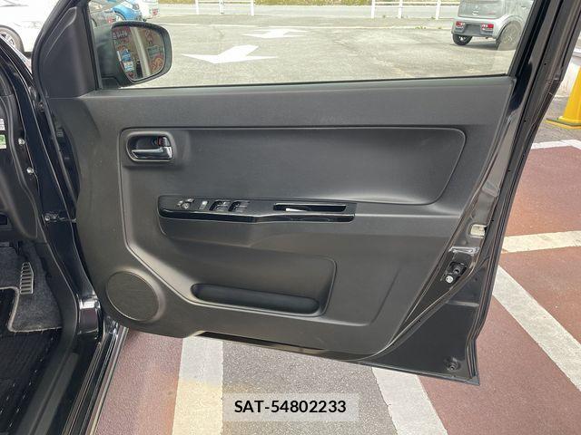 Suzuki ALTO WORKS 2017-01 7214642-12