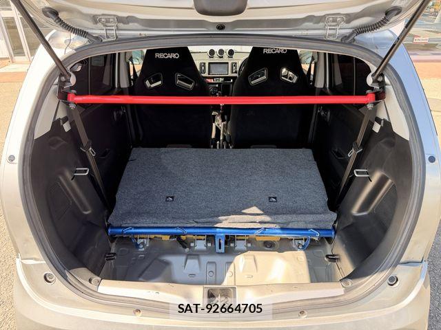Suzuki ALTO WORKS 2018-03 8206242-16