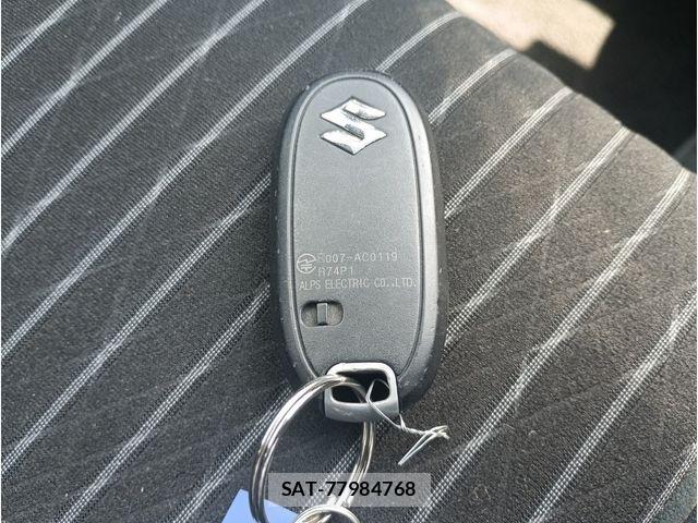 Suzuki ALTO WORKS 2019-11 8312937-17