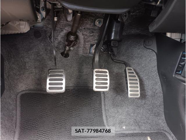 Suzuki ALTO WORKS 2019-11 8312937-23