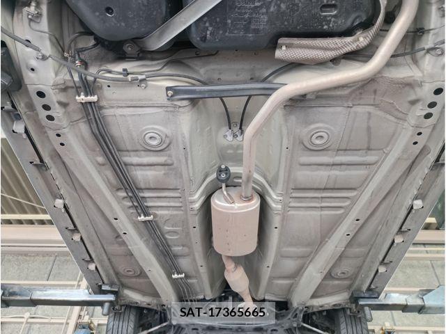 Suzuki ALTO WORKS 2017-10 8364697-18