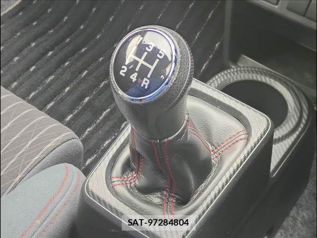 Suzuki ALTO WORKS 2016-03 6241974-8