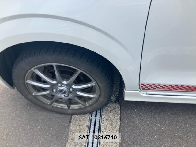 Suzuki ALTO WORKS 2015-12 8128844-11