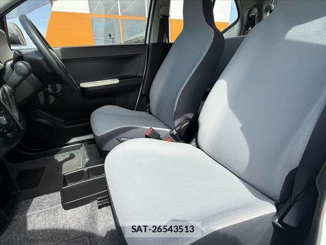 Suzuki ALTO 2015-10 6241979-16
