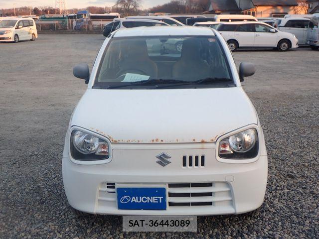 Suzuki ALTO 2018-01 6641220-4