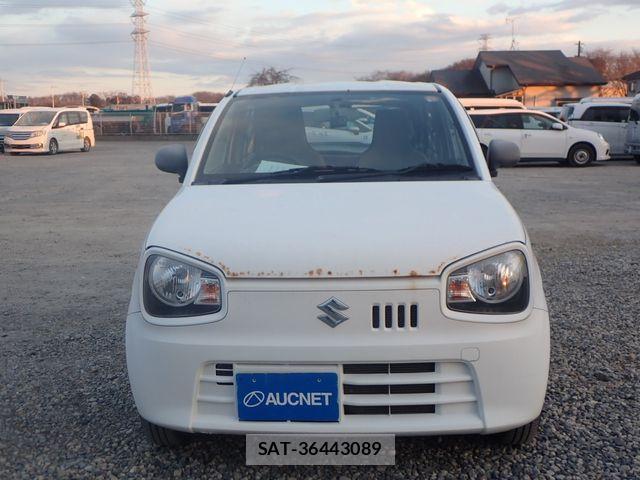 Suzuki ALTO 2018-01 6641220-5