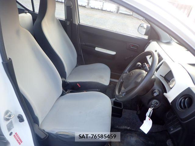 Suzuki ALTO 2018-01 6641219-17