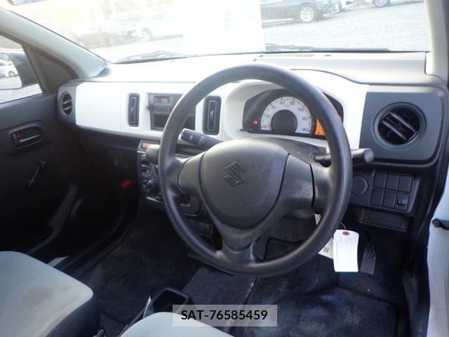 Suzuki ALTO 2018-01 6641219-1